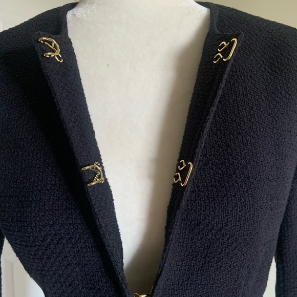 Michael Kors Blue Marine Blazer with Tailored Silhouette and Embellishments. - Picture 5 of 14